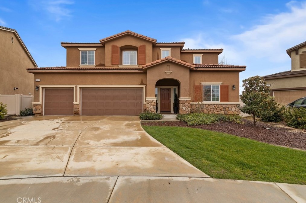 1333 Heritage Dr, Calimesa, CA 92320