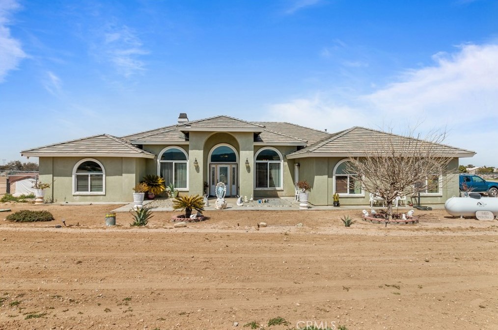 11400 Medlow Ave, Hesperia, CA 92344