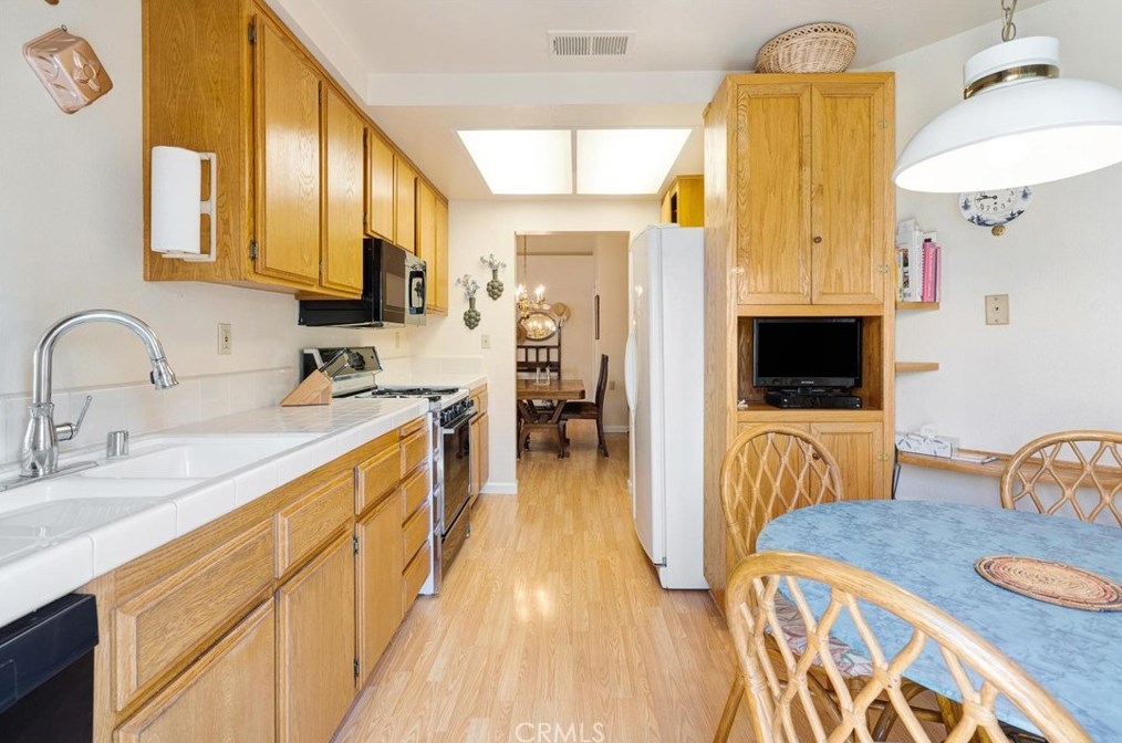 6381 Player Ct, Banning CA  92220-5400 exterior