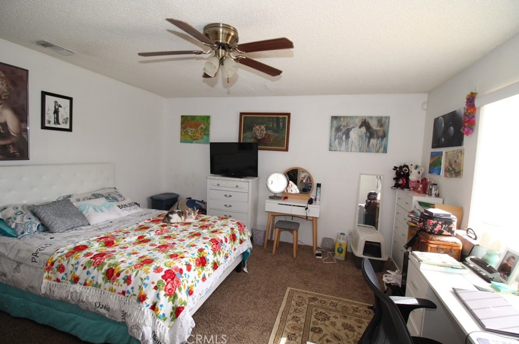 15876 Ute Rd, Apple Valley CA  92307-3122 exterior