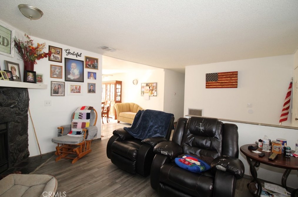 15876 Ute Rd, Apple Valley CA  92307-3122 exterior