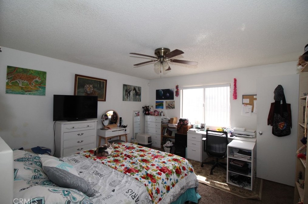 15876 Ute Rd, Apple Valley CA  92307-3122 exterior