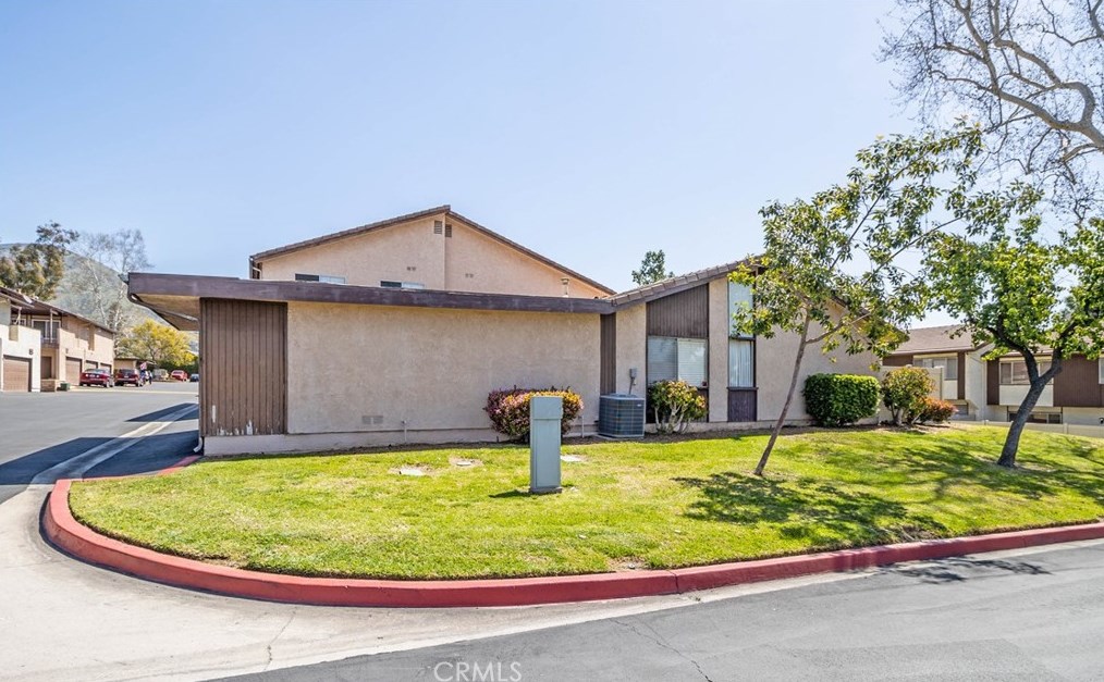 2151 Catalpa Ct, San Bernardino, CA 92404