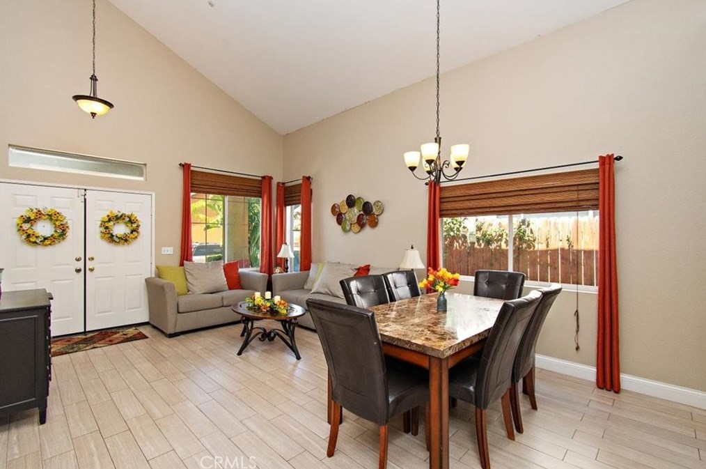 16235 Windcrest Dr, Fontana, CA 92337