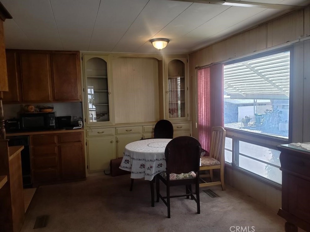 721 N Sunset Ave #111, Banning, CA 92220