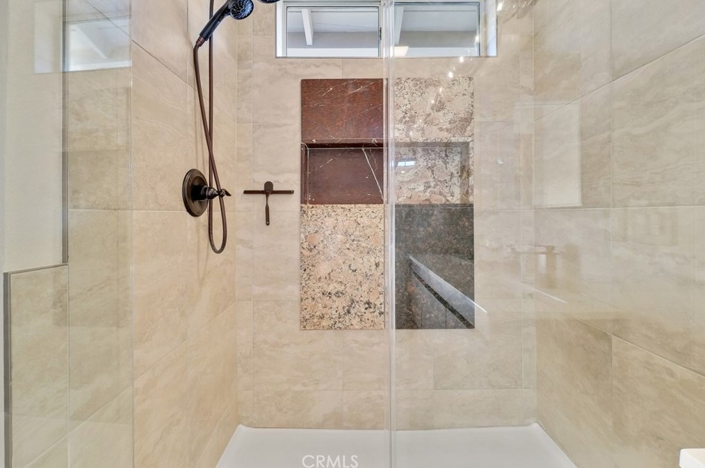 1218 Bel Air Ct, Banning CA  92220-6402 exterior