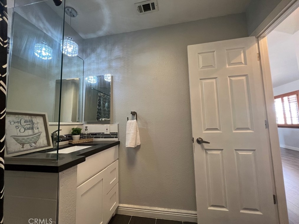 20716 Yucca Loma Rd, Apple Valley CA  92307-5743 exterior