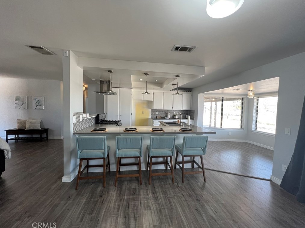 20716 Yucca Loma Rd, Apple Valley CA  92307-5743 exterior