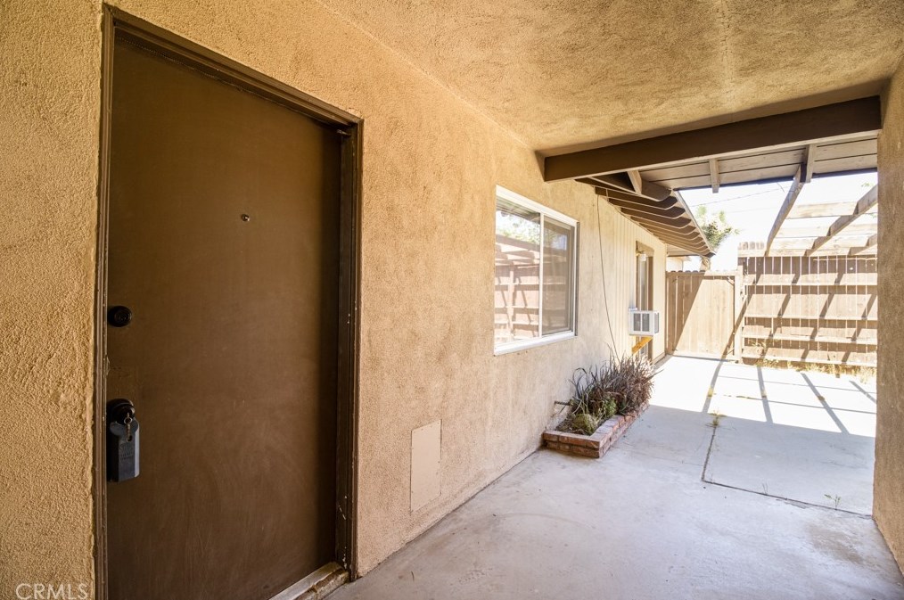 7595 Church St, Yucca Valley, CA 92284-3249