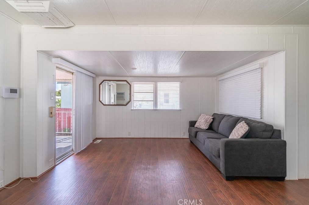 185 N Eucalyptus Ave #43, Rialto, CA 92376