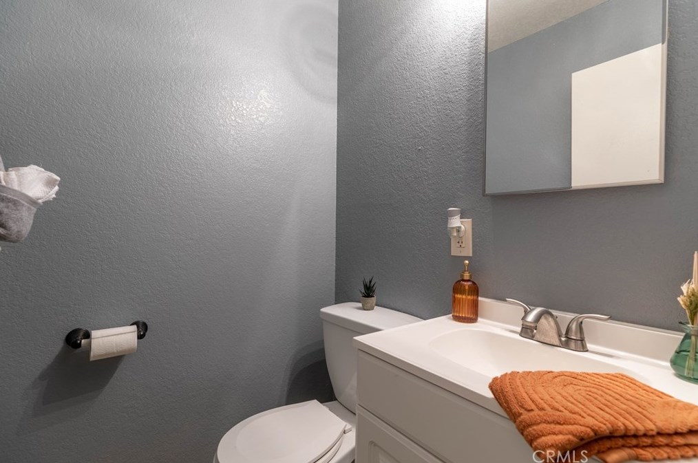 1412 De Anza St, Barstow CA  92311-5529 exterior