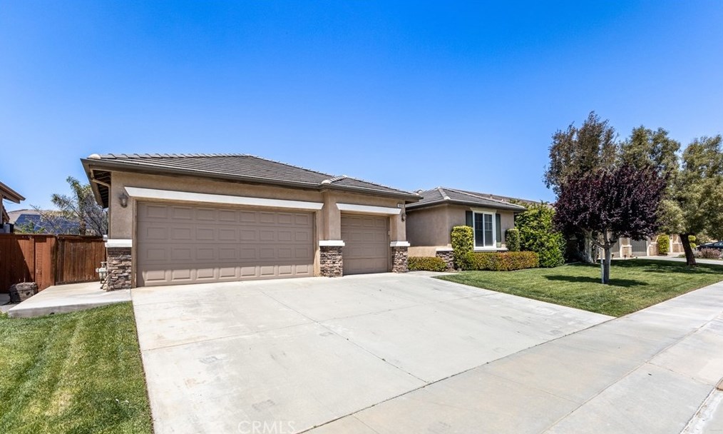 1055 Waterleaf Ct, Beaumont, CA 92223