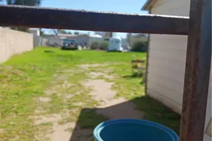 477 County Line Rd, Calimesa, CA 92320 - Photo 6