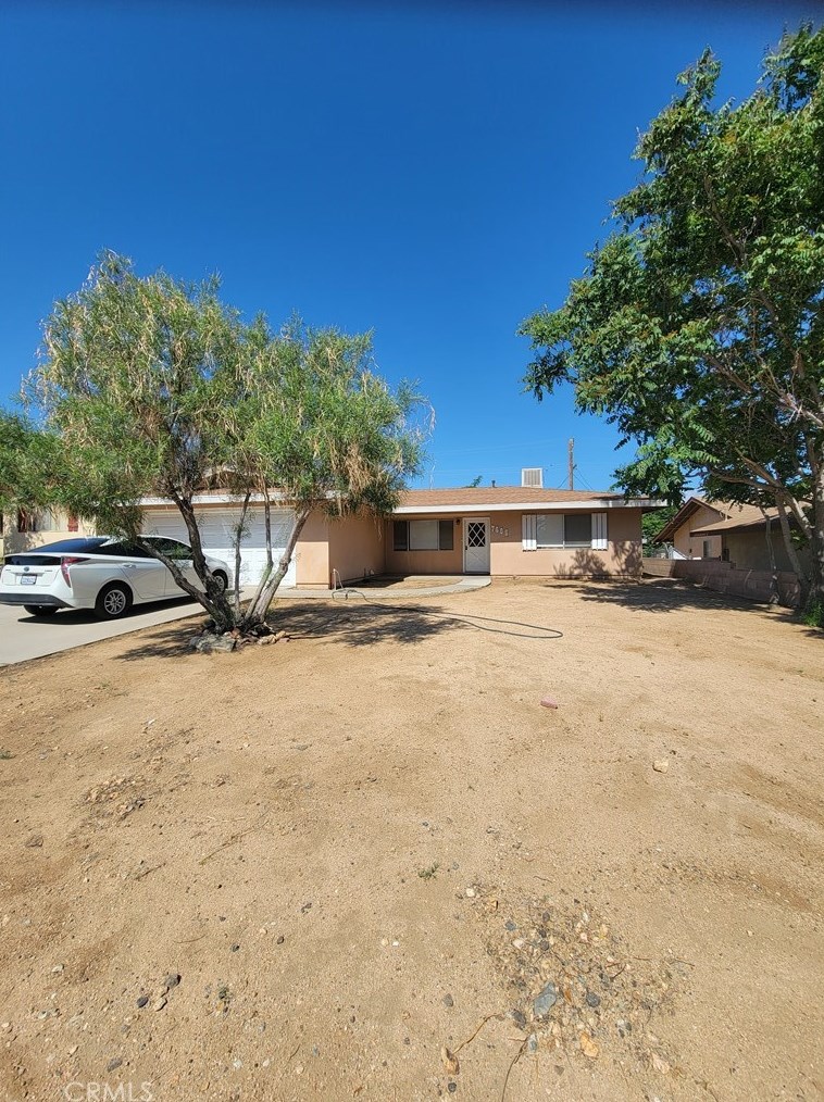 7606 Borrego, Yucca Valley, CA 92284