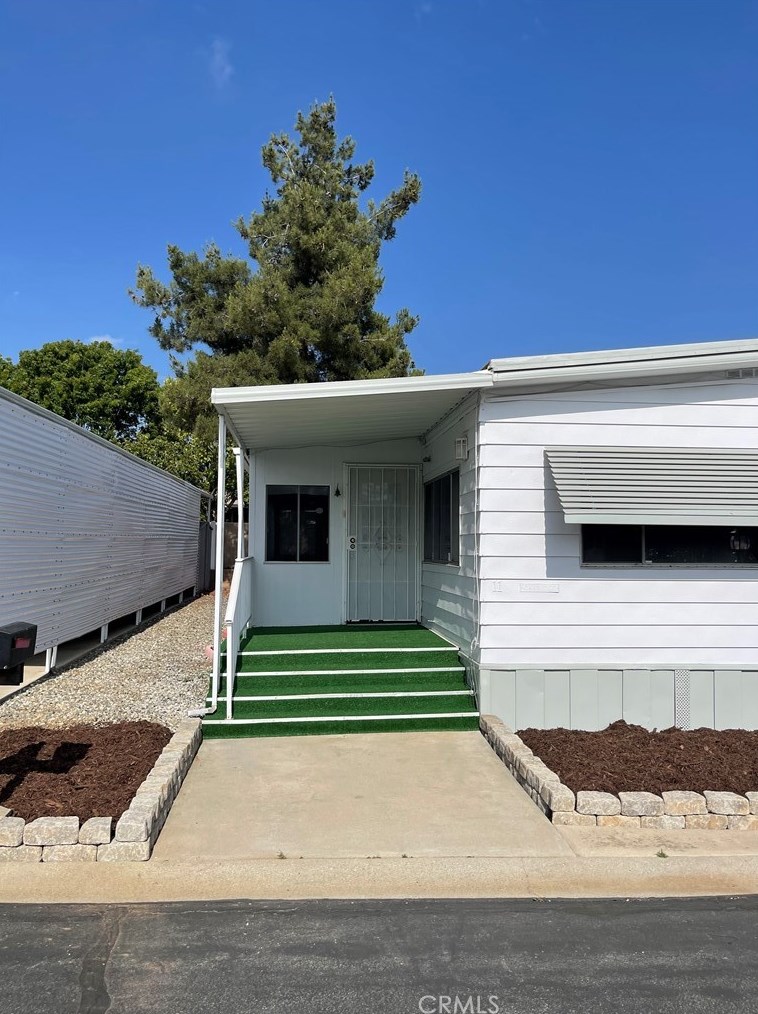 12680 4th, Yucaipa, CA 92399