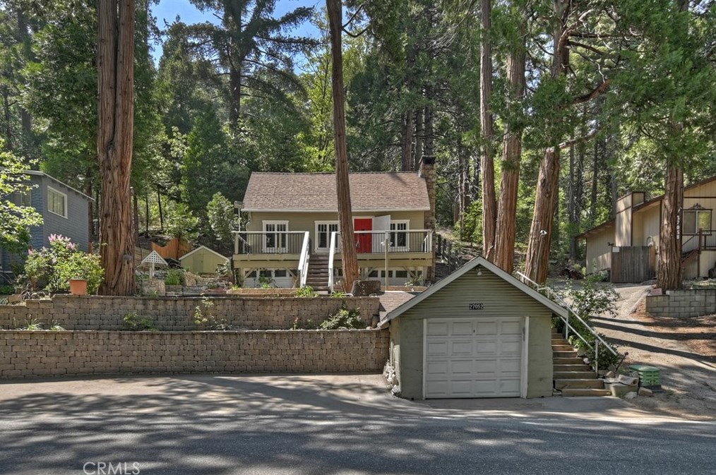 27052 State Hwy 189, Blue Jay, CA 92317