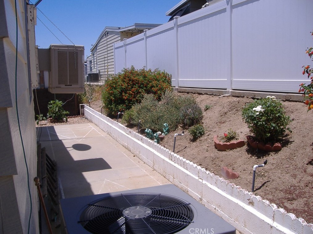 30800 Paradise Palm Ave, Homeland, CA 92548