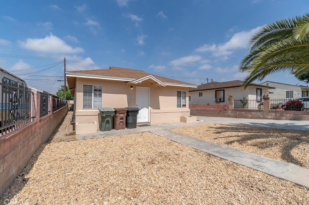 1751 Virginia Dr, Colton, CA 92324