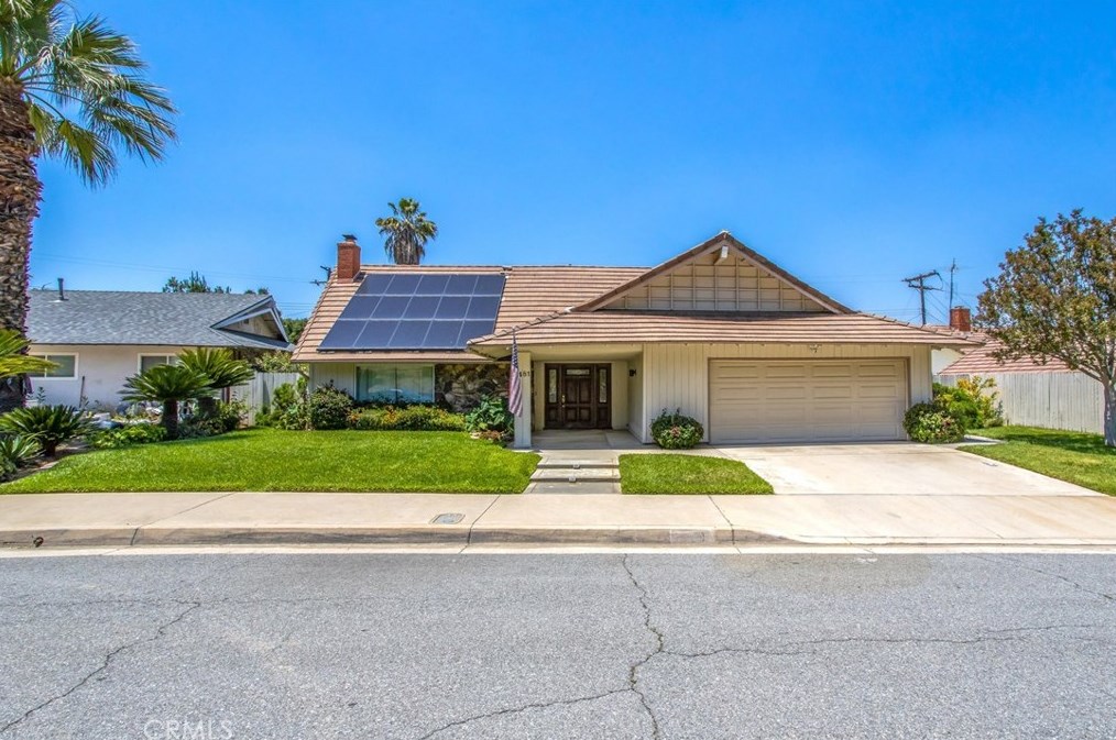1481 Pleasant View Dr, Redlands, CA 92374