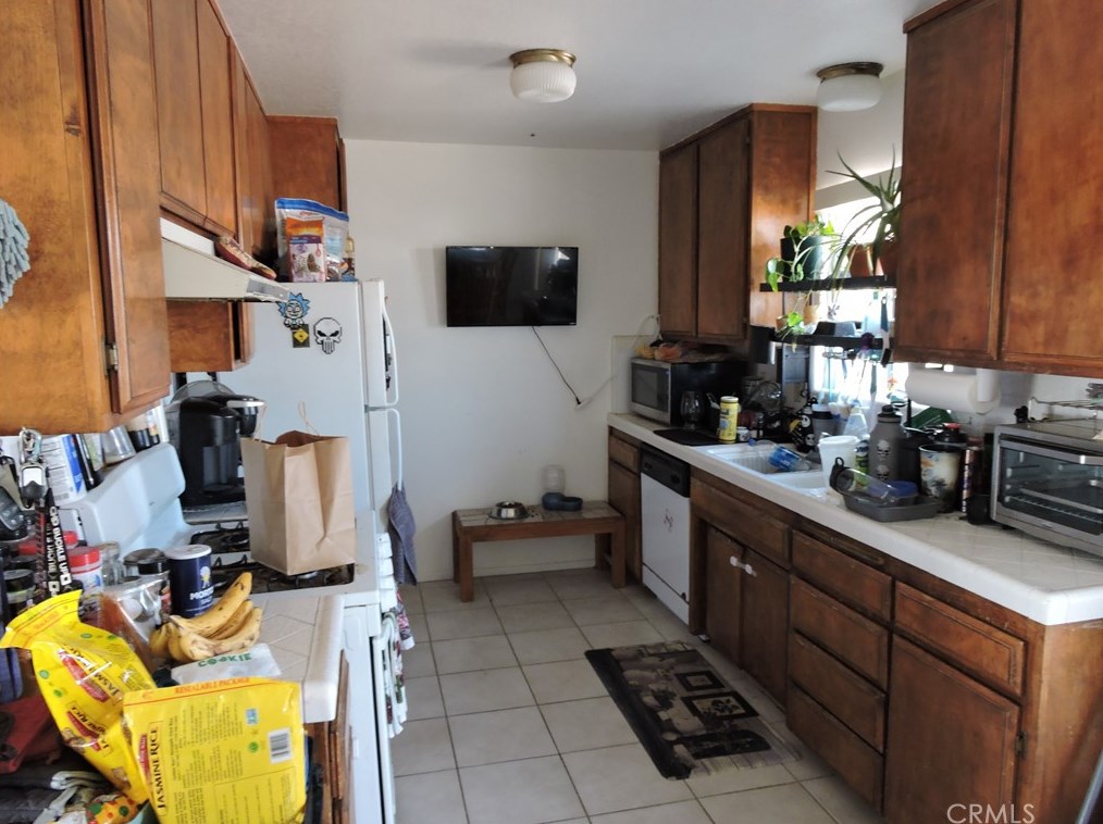 6365 Desert Queen Ave, Twntynine Plm, CA 92277