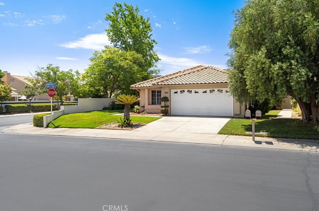 6010 Pebble Beach Dr, Banning, CA 92220-5338