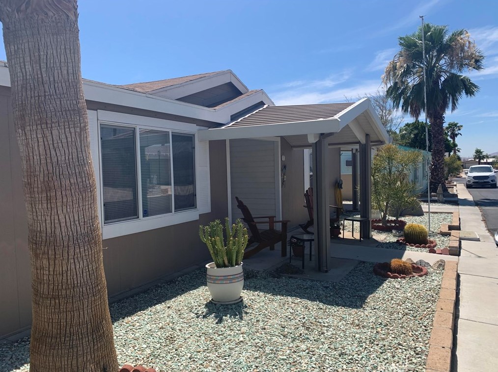 69525 Dillon Rd #116, Desert Hot Springs, CA 92241