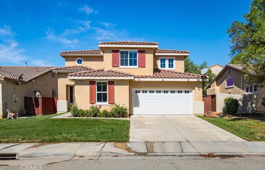 957 Queen Annes Ln, Beaumont, CA 92223