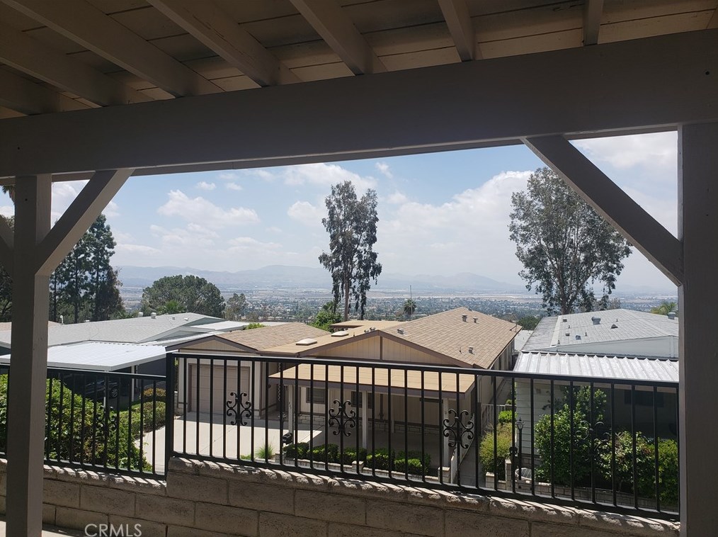 4040 Piedmont Dr #293, Highland, CA 92346