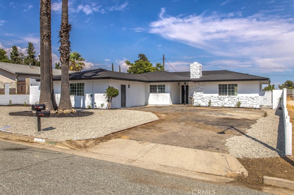 1710 Martin St, Banning, CA 92220-2103