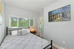 33026 Donner Ln, Arrowbear, CA 92382 - Photo 12
