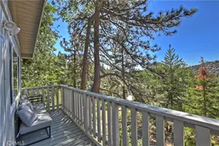 33026 Donner Ln, Arrowbear, CA 92382 - Photo 22