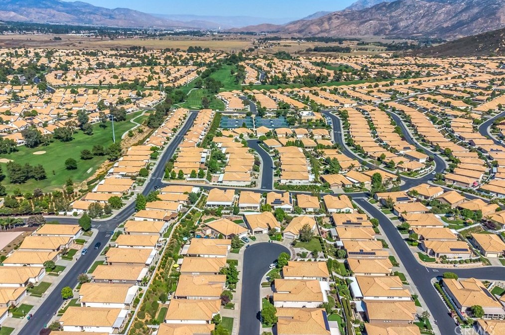 6253 Ponte Verde Cir, Banning CA  92220-7532 exterior