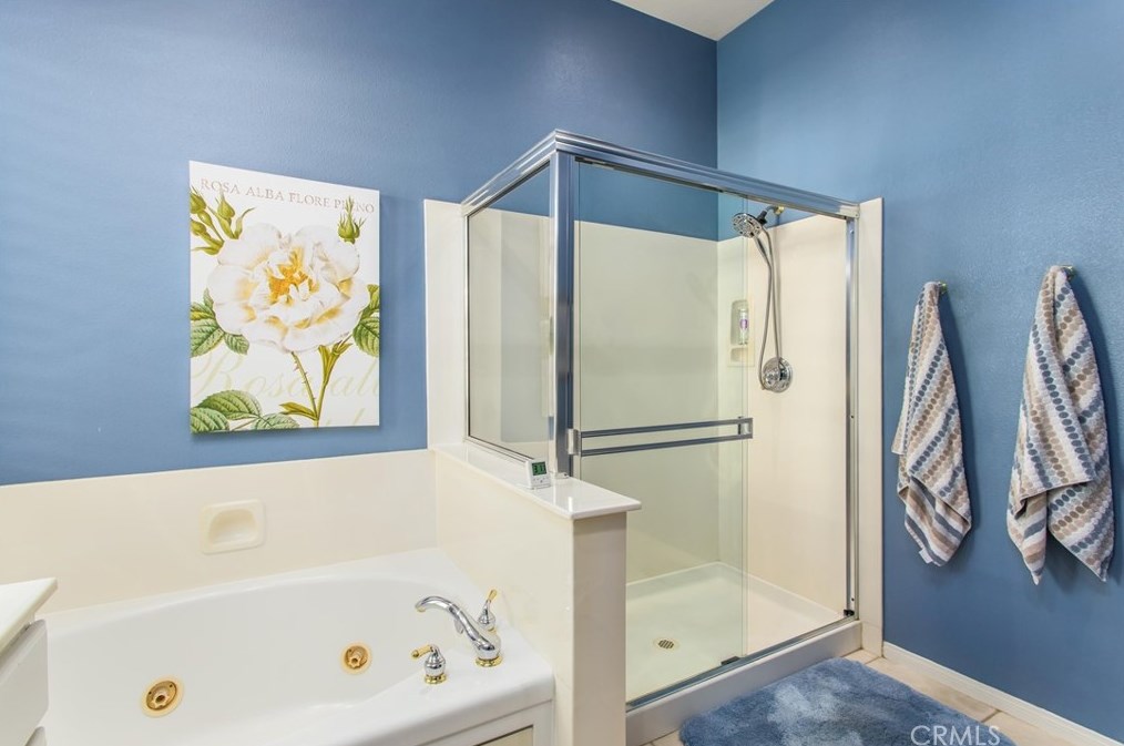 6253 Ponte Verde Cir, Banning CA  92220-7532 exterior