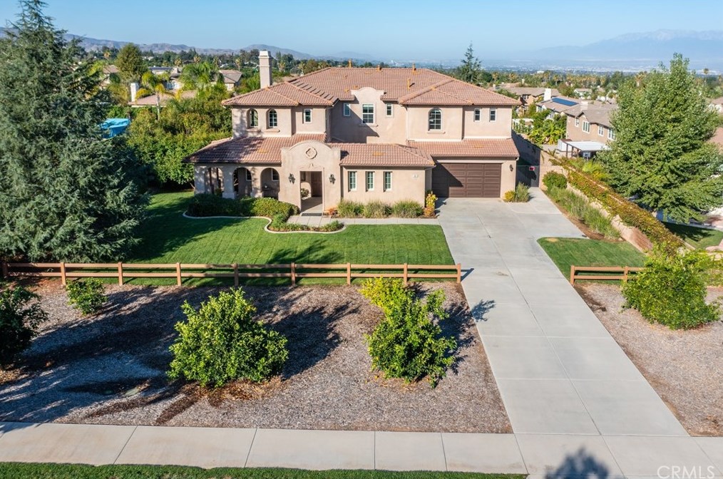 490 Wabash Ave, Redlands, CA 92374