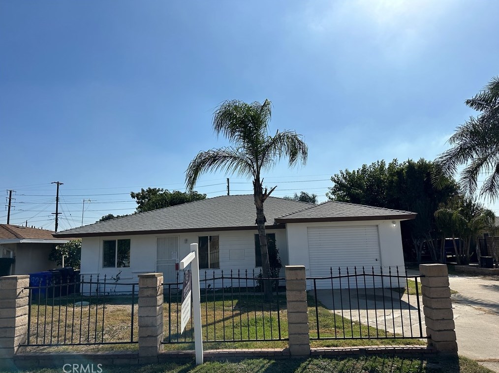 916 Orange St, Colton, CA 92324