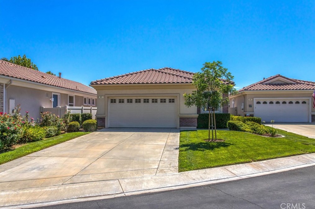 921 Southwind Ct, Beaumont, CA 92223