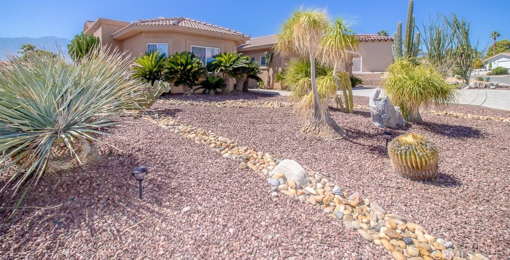 64657 Pinehurst Cir, Desert Hot Springs, CA 92240