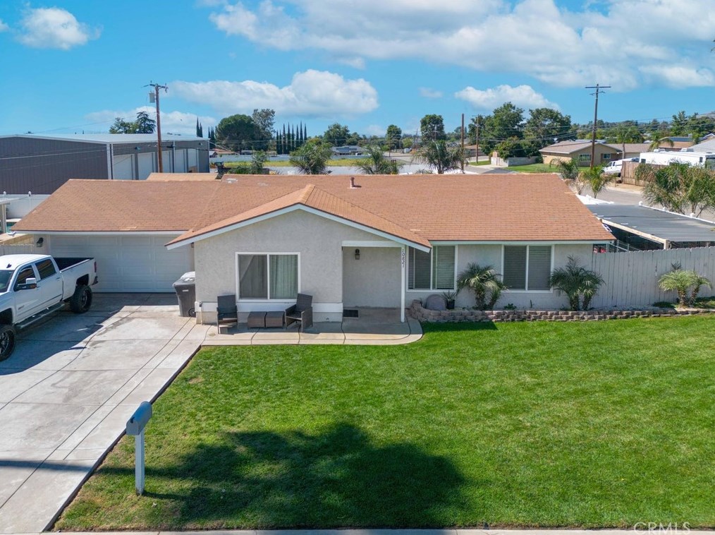 10821 Delicious Ln, Beaumont, CA 92223