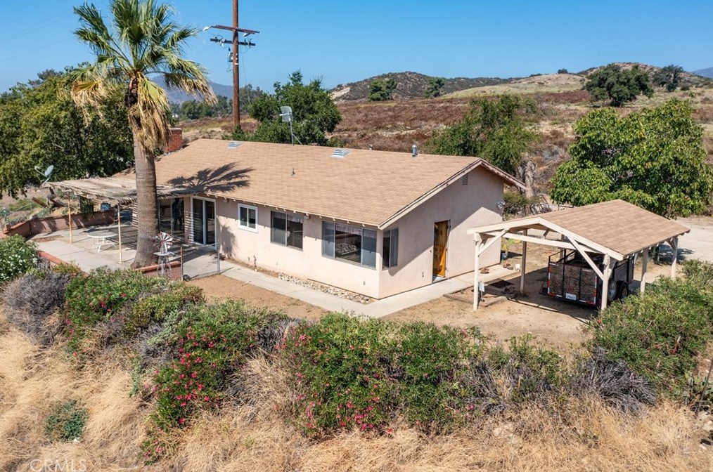 10004 Winesap Ave, Beaumont, CA 92223