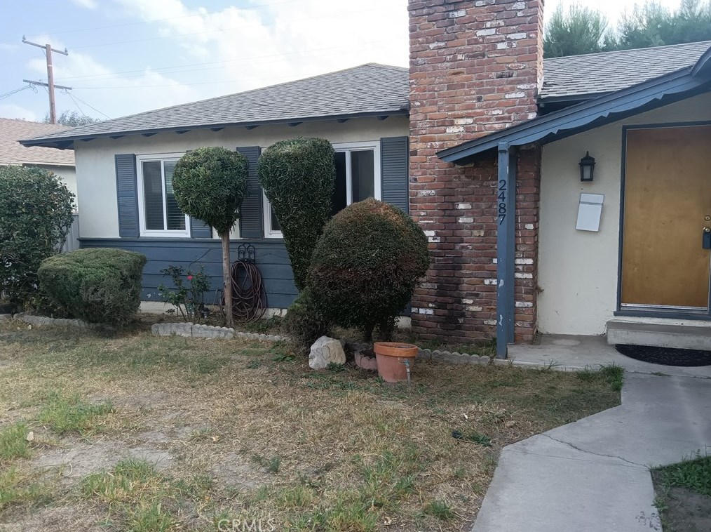 2487 W 7th St, San Bernardino, CA 92410