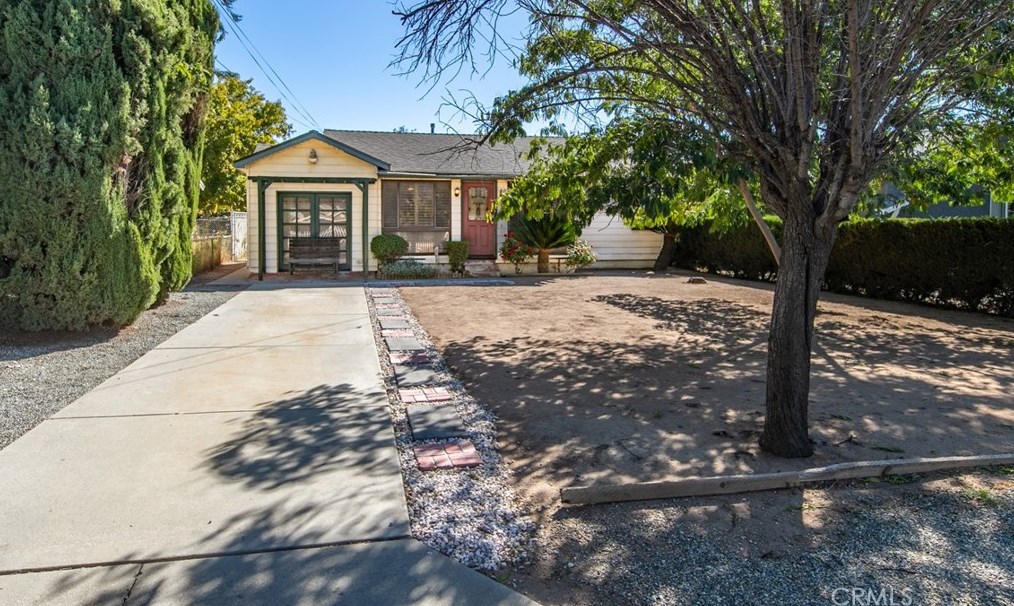 1234 Edgar Ave, Beaumont, CA 92223-1512