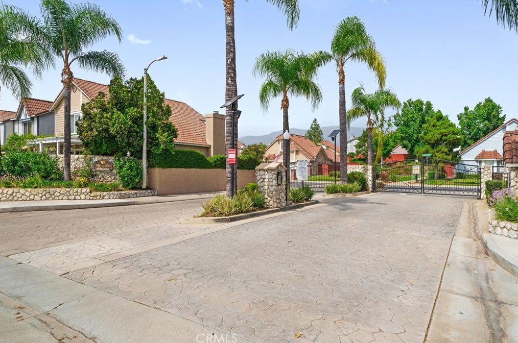 9815 Balaton St, Rancho Cucamonga, CA 91737