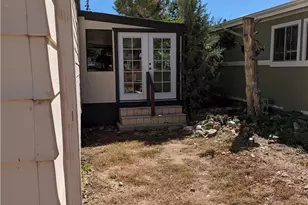 391 Montclair Dr, Big Bear City, CA 92314 - Photo 28