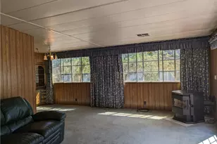 391 Montclair Dr, Big Bear City, CA 92314 - Photo 4