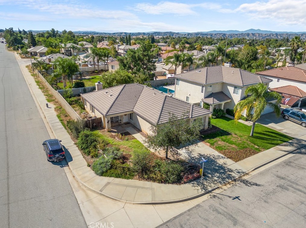 189 Cottonwood Dr, Calimesa, CA 92320