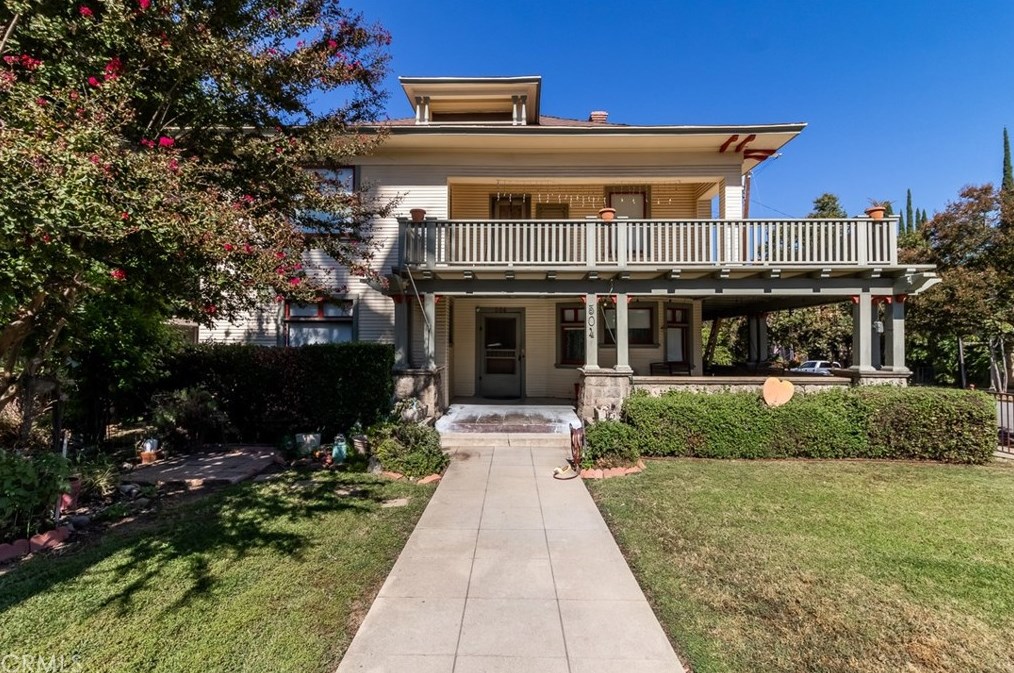 504 W Olive Ave, Redlands, CA 92373