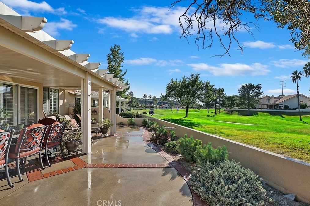 5663 Trevino Way, Banning CA  92220-6438 exterior