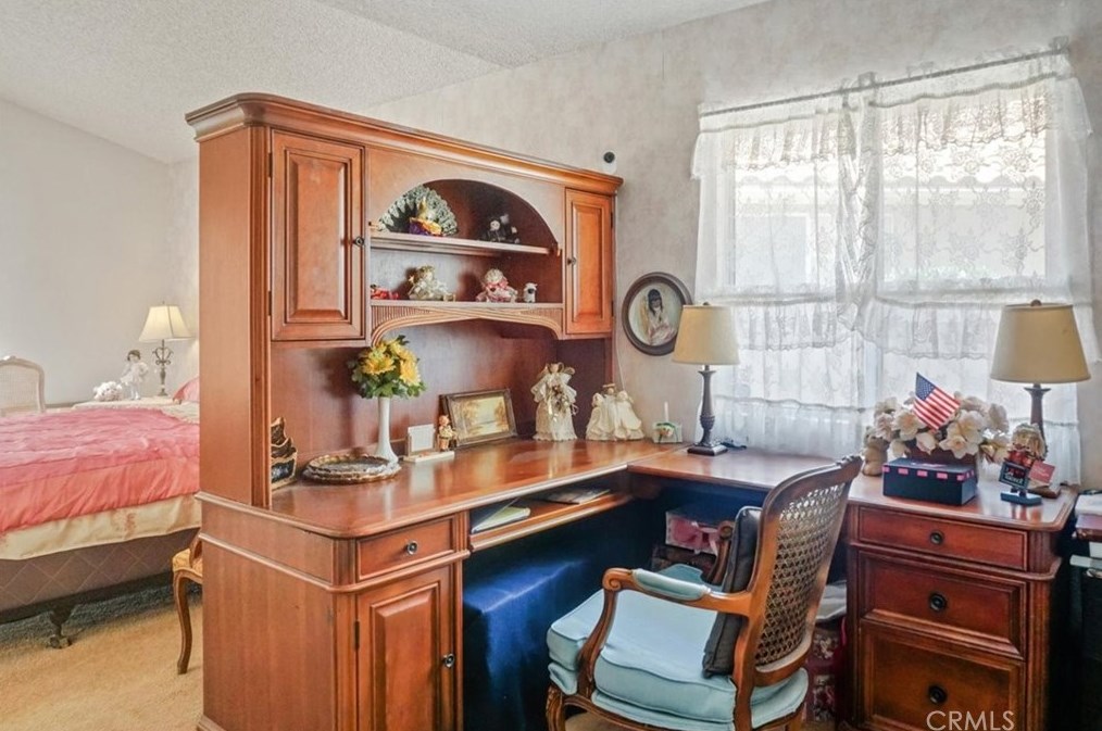 5160 Plain Field Dr, Banning CA  92220-5213 exterior