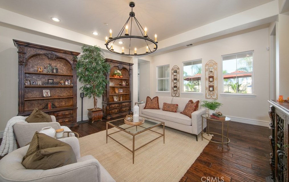 1739 6th Ave, Redlands CA  92374-6475 exterior