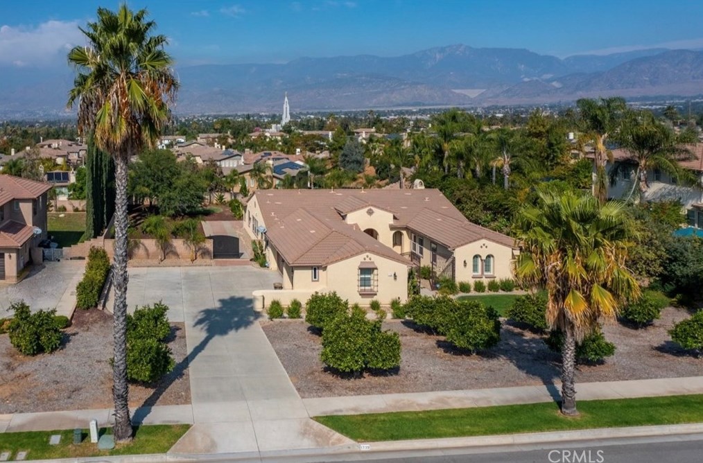 1739 6th Ave, Redlands, CA 92374